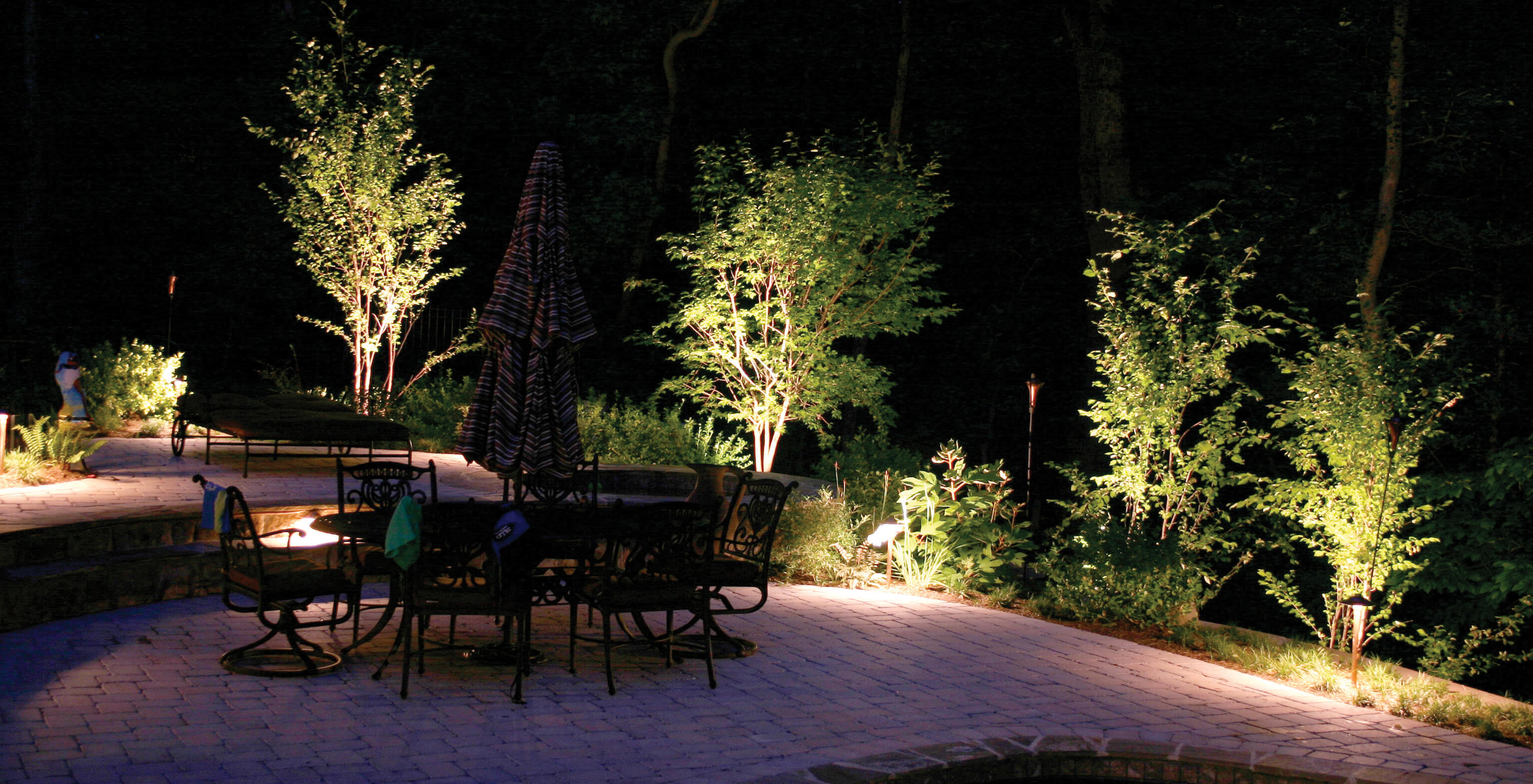 Outdoor seating area with LED lighting